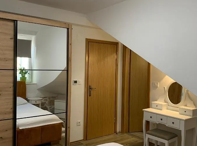 Stara Kuca Apartment Blace